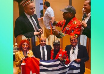 “Jika Papua Takut Berdoa bagi Israel, Tuhan Pun Akan Berdiam bagi Papua” : Daniel Gerdy Adii