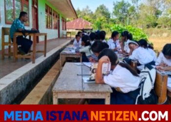 BELAJAR DI TERAS 2 MINGGU, SMPN 1 PACAR UTAMAKAN KEAMANAN SISWA PASCA GEMPA FLORES